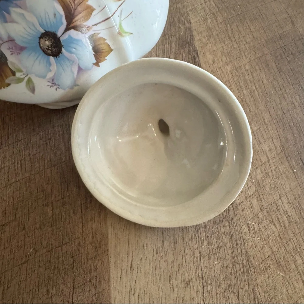 Vintage House of Webster Floral Ceramic Jar with Lid Saphhire flowers - Picture 8 of 9